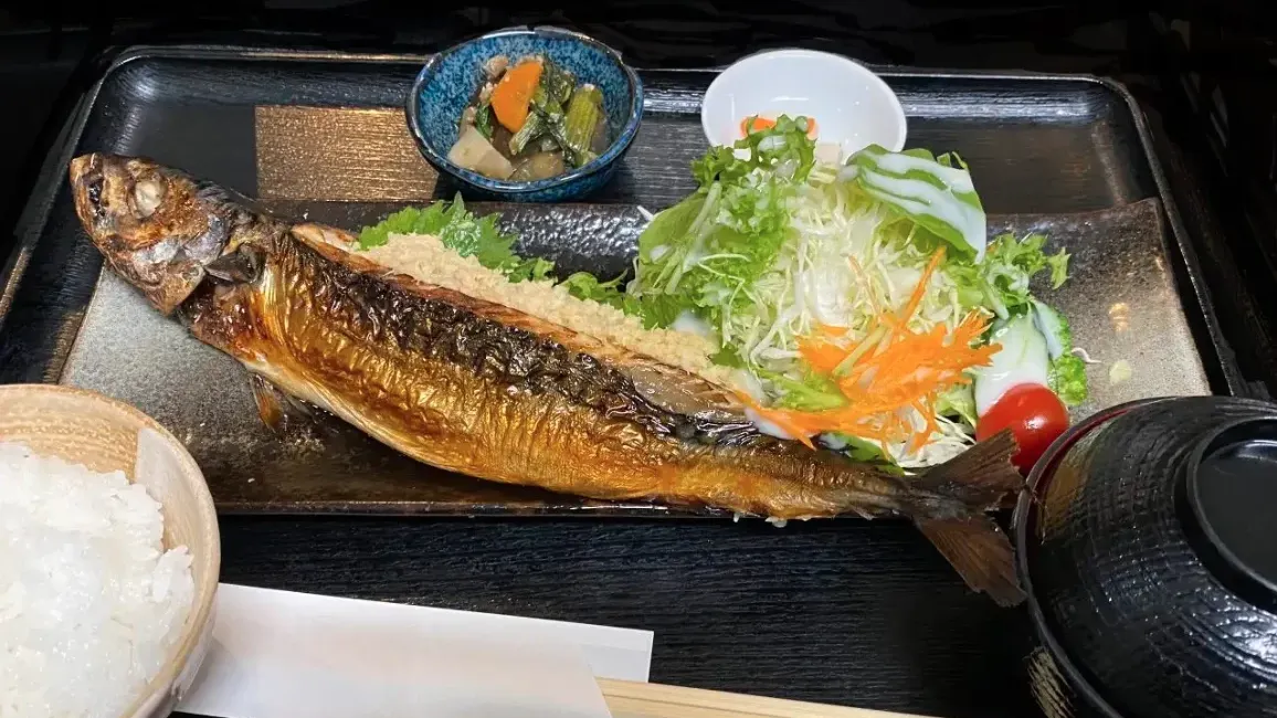 鳥取の焼きさば一本生姜定食